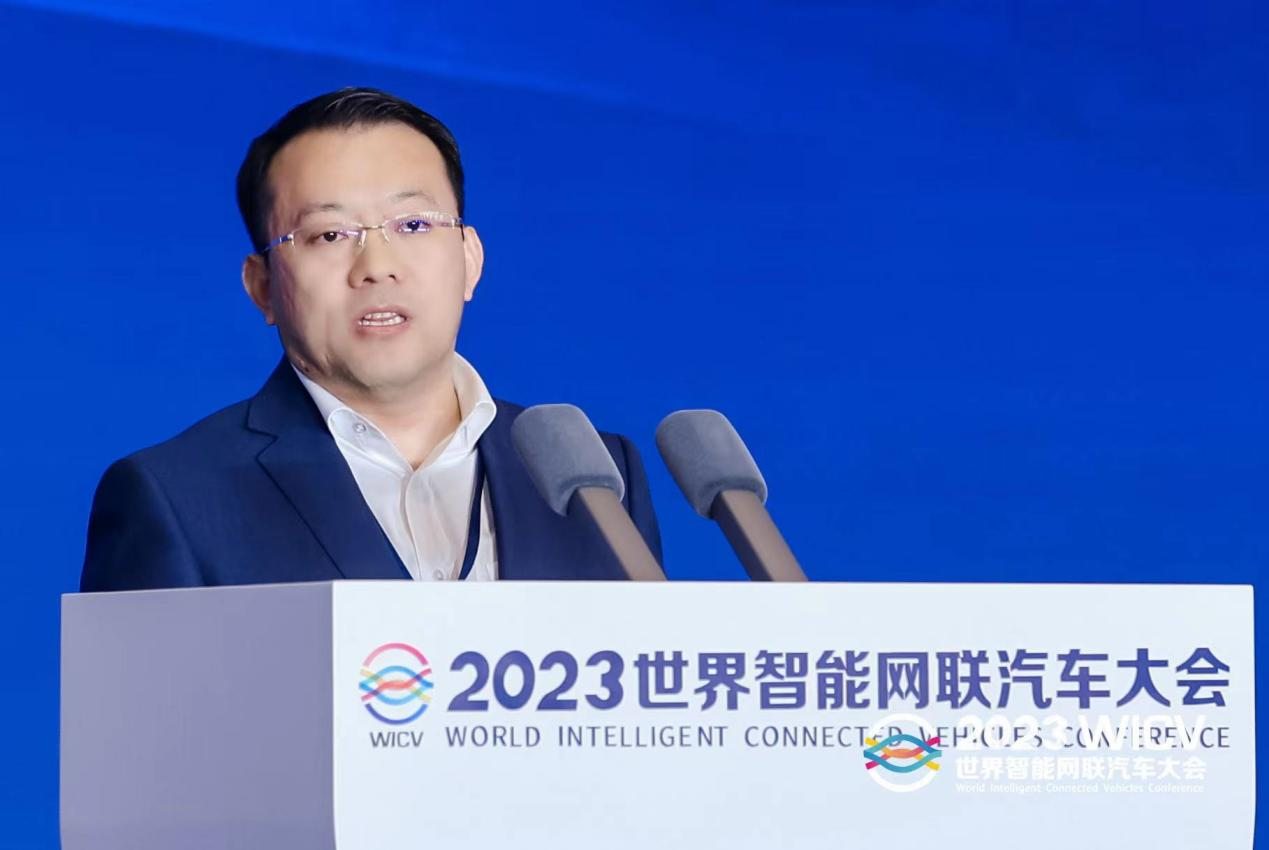 2023世界智能网联汽车大会 | 吉利淦家阅发表演讲：打造智能精品车 共促产业健康发展