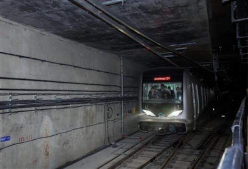 成都地铁4号线二期工程完成热滑试验全线基本具备行车条件