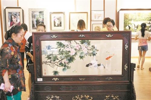 2016成都·安靖第四届蜀绣文化艺术节在郫县安靖拉开帷幕