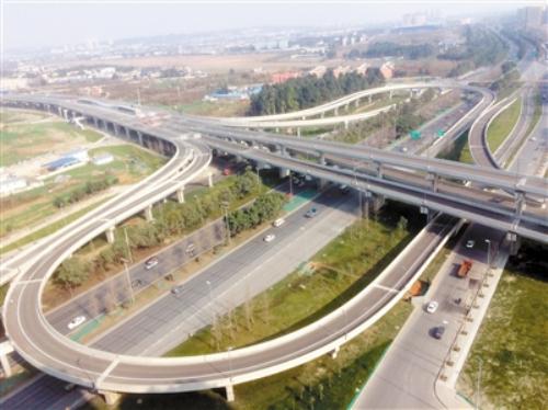 金凤凰高架桥（三环路至金芙蓉大道段）开通试运行 成都主城区到新都又添一条快速通道