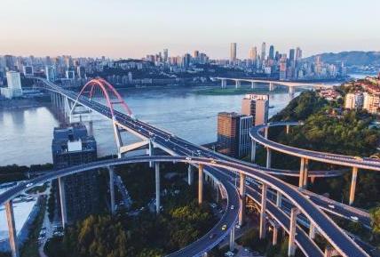 重庆发布《魔幻交通地图》 邀游人解锁山城“奇葩”交通