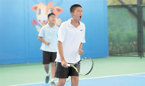 四川省运会网球团体赛 成都网球斩获两金两银