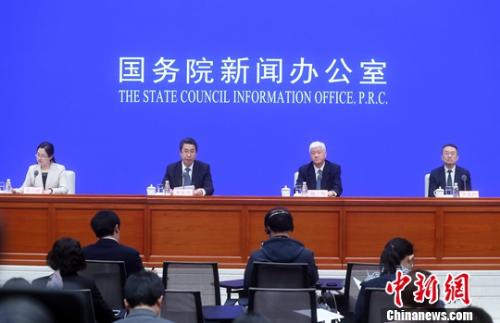 电影盗版问题引发关注 国家版权局：严厉打击盗录偷拍