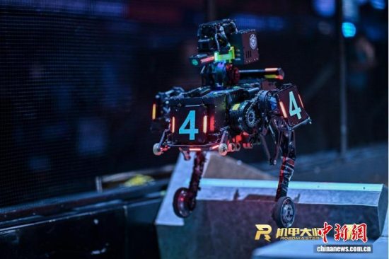第二十四届全国大学生机器人大赛 RoboMaster2025机甲大师超级对抗赛全国赛在深圳收官