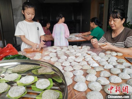 茂名游子归故里 岭南地区汉族传统小食“籺”是最难忘