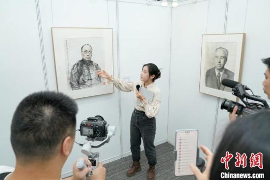 “光华翰墨 承志流芳——纪念光华大学建校百年美术与书法作品展”在上海举行