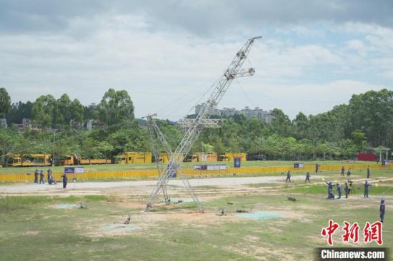 华北、华东、华中、南方、川渝藏5个国家级电力应急基地联合展开应急演练