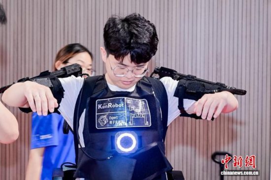 第二十届中国研究生电子设计竞赛华东赛区现场赛在厦门大学翔安校区举办