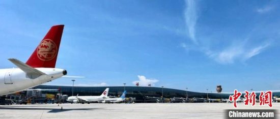 温州龙湾国际机场：开通与广州往返“空中快线” 加速长三角与粤港澳“两翼齐飞”