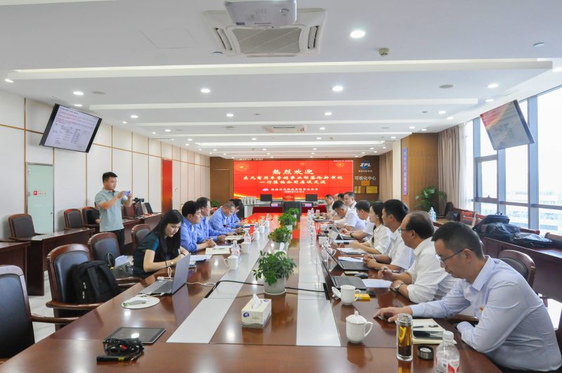 东风商用车与宁波镇海石化全链路协同，共筑合作新生态