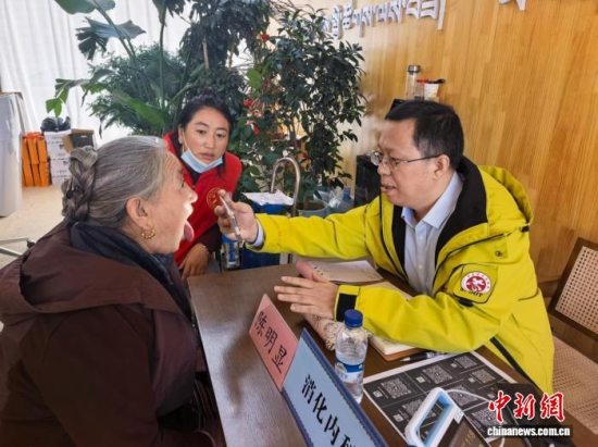 “雪域高原扶阳护心”健康义诊志愿服务活动在拉萨开展