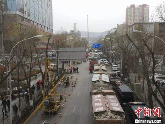 西宁市“1.13”路面坍塌事故停止搜救 已有6名伤者出院