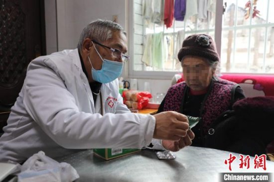 贵州：医疗资源下沉 让民众就近享受诊疗服务