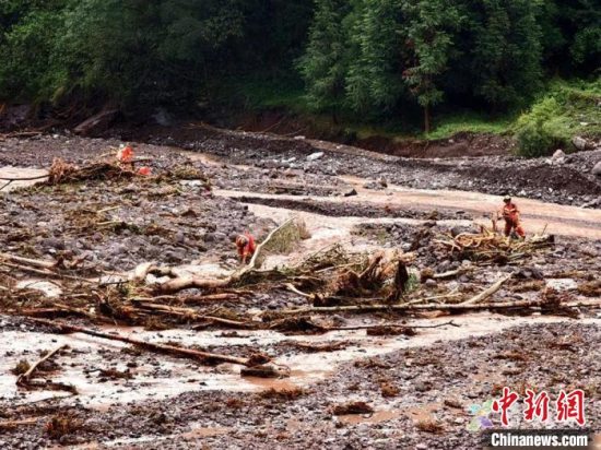 泸州市启动自然灾害救助四级应急响应和突发地质灾害III级应急响应