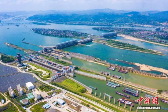 2025年国庆、中秋假期期间西江航运干线通航平稳有序